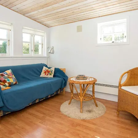 Two-bedroom Holiday In Borkop 18 Egeskov